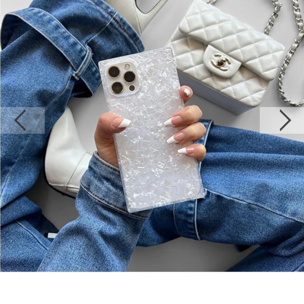 SQUARE® White Pearl iPhone Case - 11 PRO MAX (new in box)